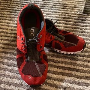 Men’s sz. 11.5 On Cloud 2.0 Red/Gray